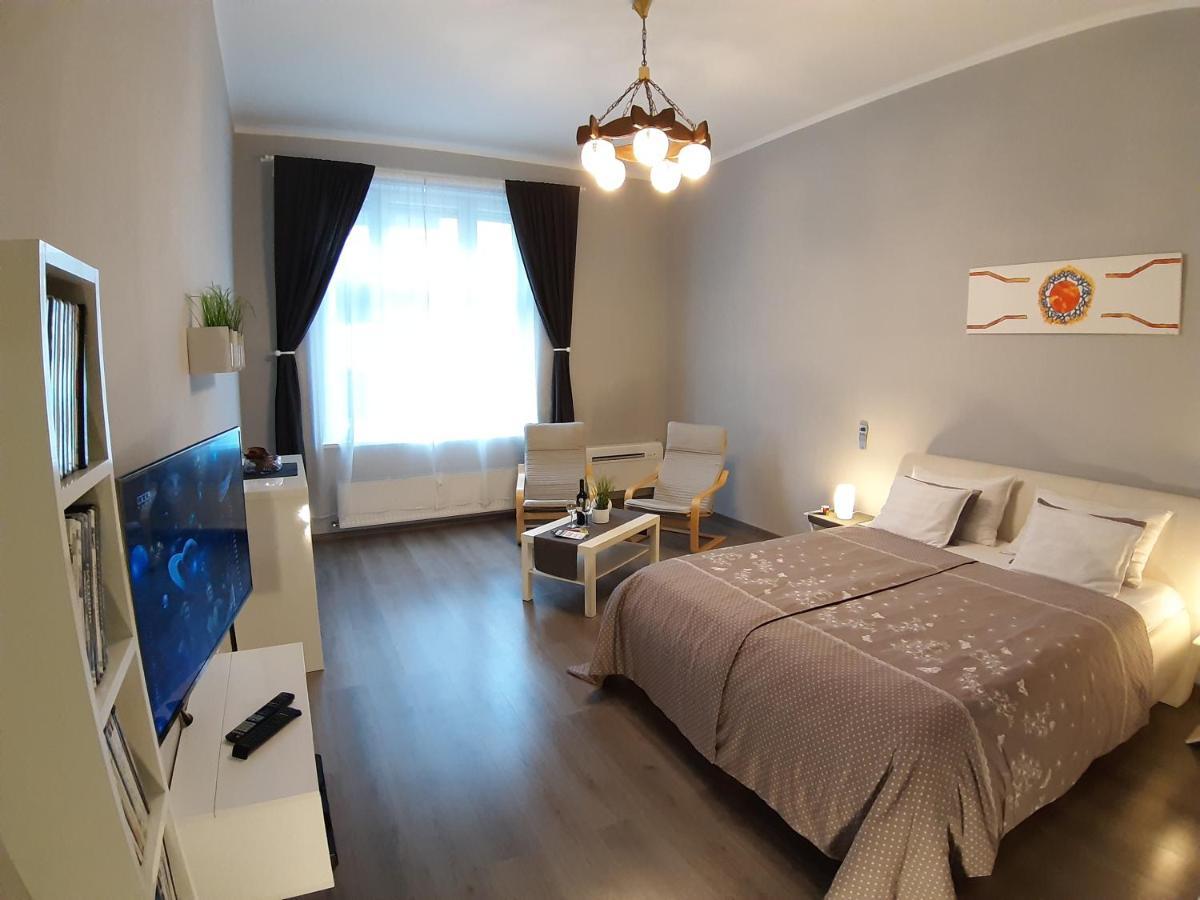 Central Apartment Budapest Budapeste Exterior foto