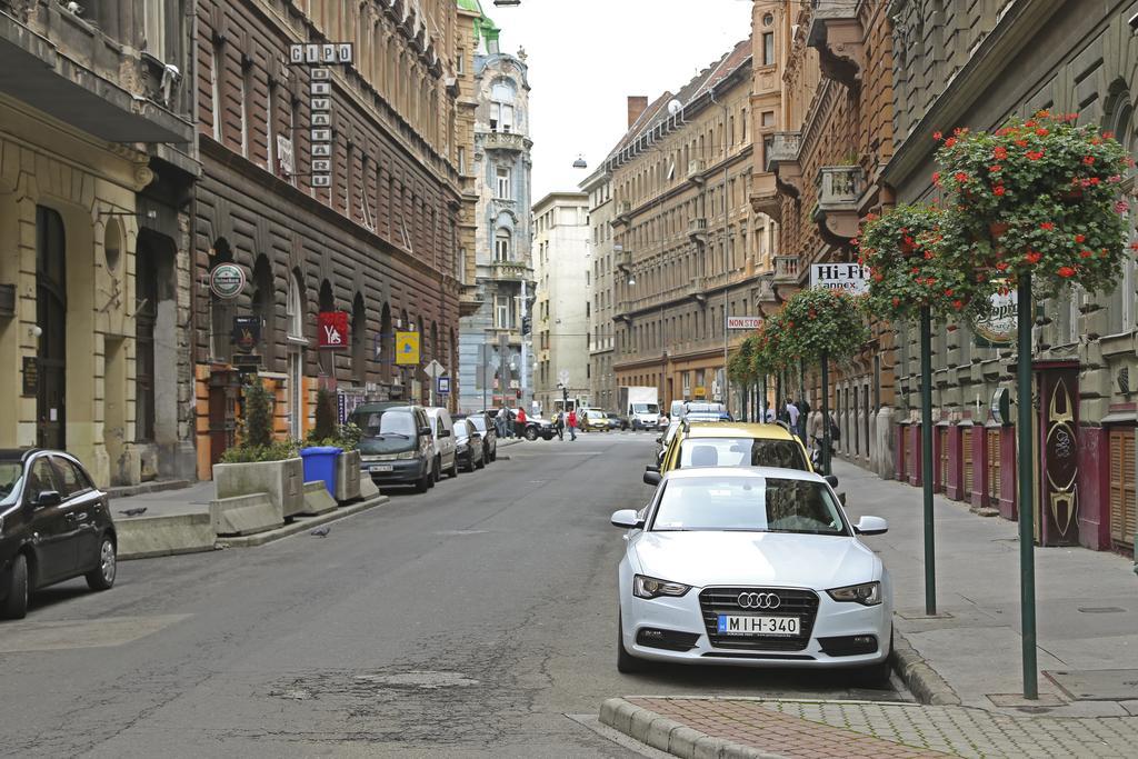 Central Apartment Budapest Budapeste Exterior foto